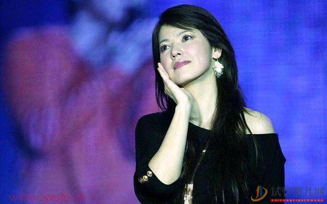 她曾是紅極一時(shí)的歌手,連續(xù)做20次試管嬰兒,47歲終于當(dāng)了媽媽(自己做試管嬰兒的單親媽媽)試管嬰兒多少錢一次(圖1) 她曾是紅極一時(shí)的歌手,連續(xù)做20次試管嬰兒,47歲終于當(dāng)了媽媽(圖1)