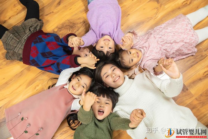 借力格魯吉亞試管嬰兒,千萬不要闖入這“3大誤區(qū)”(圖2) 借力格魯吉亞試管嬰兒,千萬不要闖入這“3大誤區(qū)”(圖1)