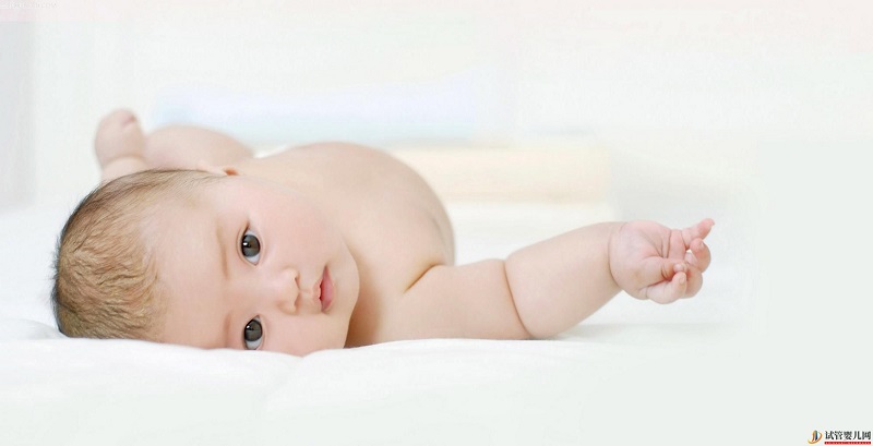 三次試管失敗，40歲高齡供卵試管一次成功得兒子(圖1)