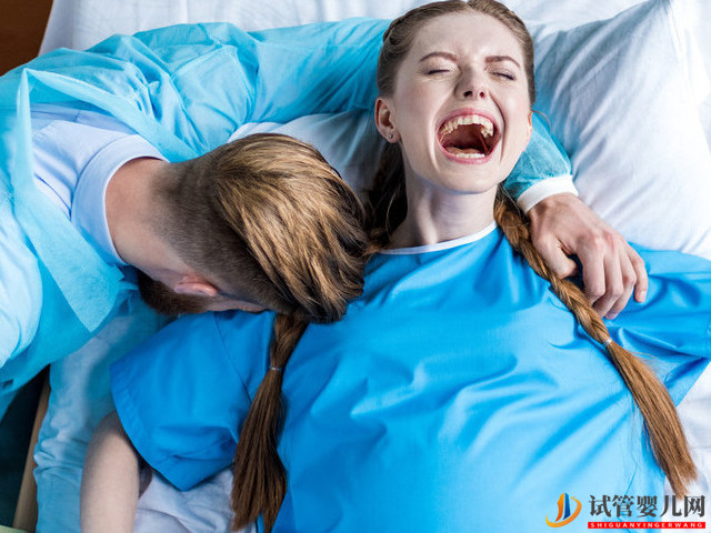 順產利了寶寶害了自己，很多人后悔順產原因都在這里了(圖1)