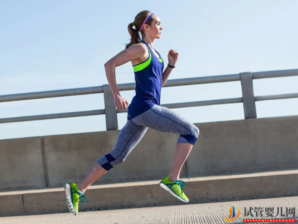 做試管前鍛煉方式是跳繩好還是跑步好？(圖1)