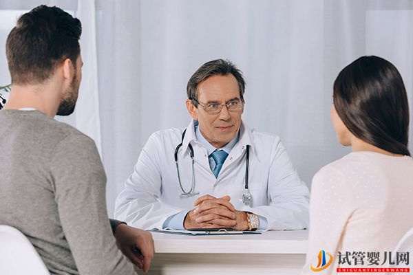 試管促排卵有6點(diǎn)注意事項(xiàng),打針期間要留意這些(圖1) 試管促排卵有6點(diǎn)注意事項(xiàng),打針期間要留意這些(圖1)