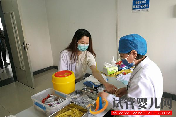 試管促排期間雌二醇對照表來了,數(shù)值18000好不好瞧一瞧(圖1) 試管促排期間雌二醇對照表來了,數(shù)值18000好不好瞧一瞧(圖1)