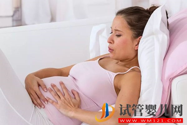 別糾結試管三胎和減胎哪個風險大，體質不同不能一概而論(圖3)
