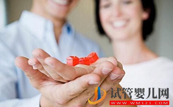 試管嬰兒能不能“定制”雙胞胎？和普通嬰兒有區別沒？(圖2)