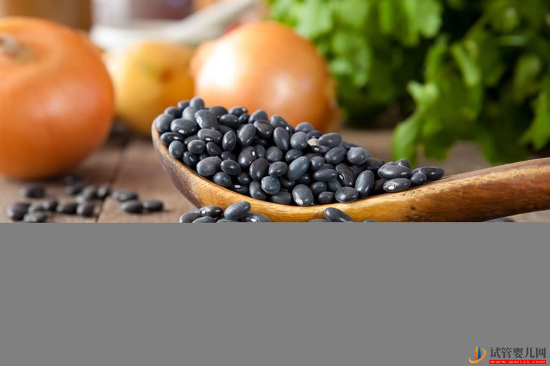 每天堅持吃黑豆的好處 九度米醋泡黑豆怎么食用(圖1) 每天堅持吃黑豆的好處 九度米醋泡黑豆怎么食用(圖1)