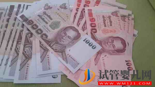 5個月的寶寶用y型奶嘴和圓奶嘴哪個喝奶快？(圖1)