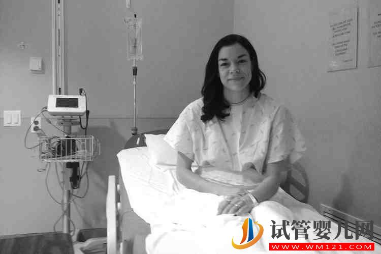 胎毒有哪些癥狀_2 新生兒出現(xiàn)發(fā)熱、抽搐,很可能是胎毒的表現(xiàn)(圖2)