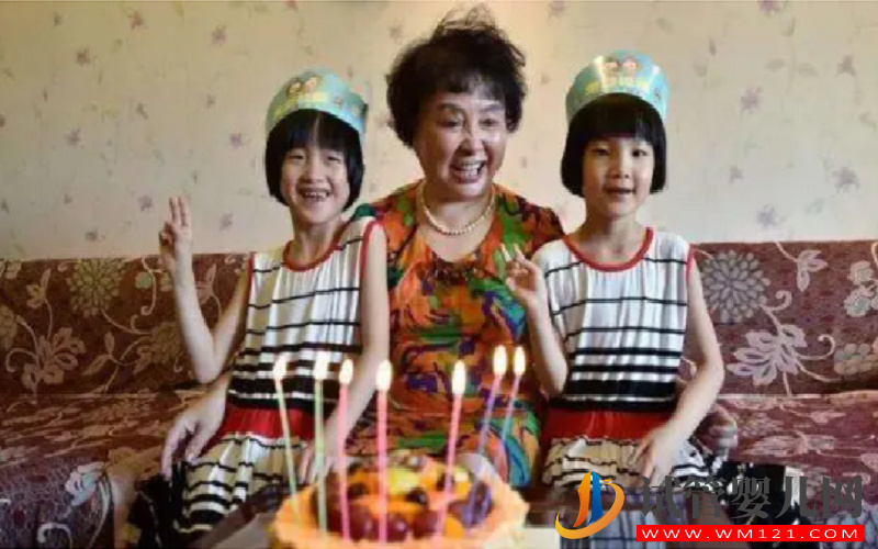 60歲生下雙胞胎的盛海琳現狀如何？(圖1)