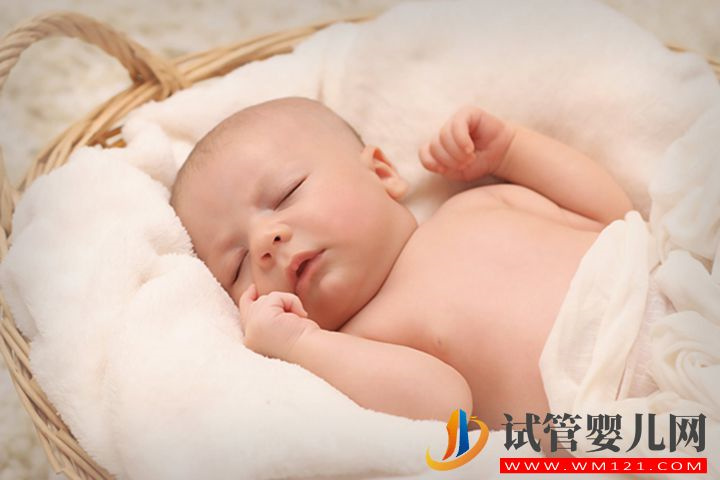 囊胚質量認定很簡單，通過基礎卵泡數量就可判斷(圖2)