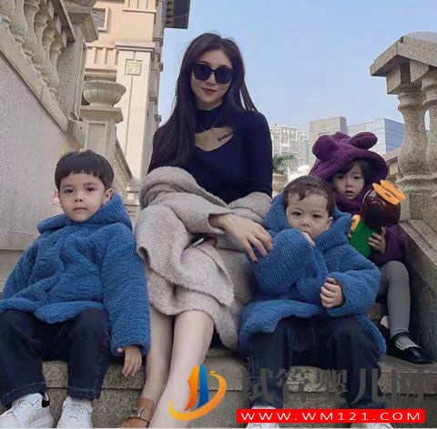 單身女性生孩子案例:30歲網紅李雪珂買精生子成功生下混血三胞胎(圖1)