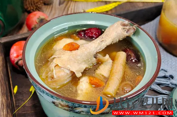 老母雞湯催奶做法大全,按照步驟燉好喝又營(yíng)養(yǎng)(圖2) 老母雞湯催奶做法大全,按照步驟燉好喝又營(yíng)養(yǎng)(圖2)