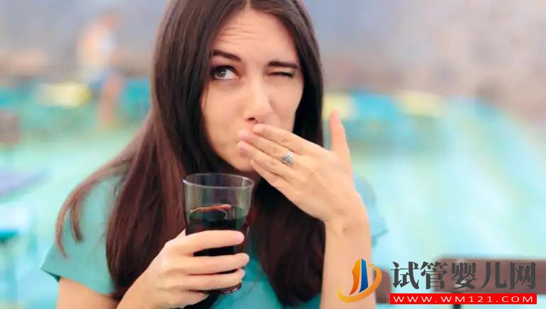 酒精如何破壞你的消化系統(tǒng)?這是降低風(fēng)險的方法 酒精如何破壞你的消化系統(tǒng)?這是降低風(fēng)險的方法(圖1)