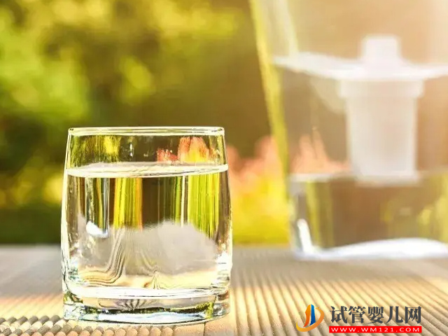 新生兒純奶粉喂養正確流程分享，掌握水溫和比例是關鍵(圖2)