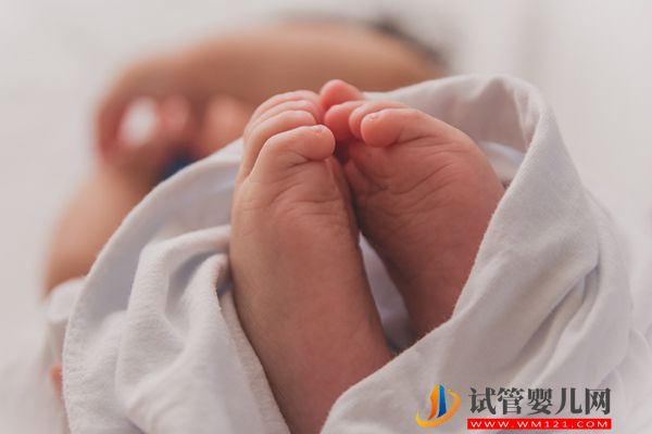 去加拿大生孩子費(fèi)用明細(xì)一覽,這些免費(fèi)福利一起來看(圖1) 去加拿大生孩子費(fèi)用明細(xì)一覽,這些免費(fèi)福利一起來看(圖1)