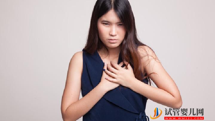 性生活時(shí)女人乳房為什么會硬 揭秘性生活女性乳房變硬的成因(圖1)