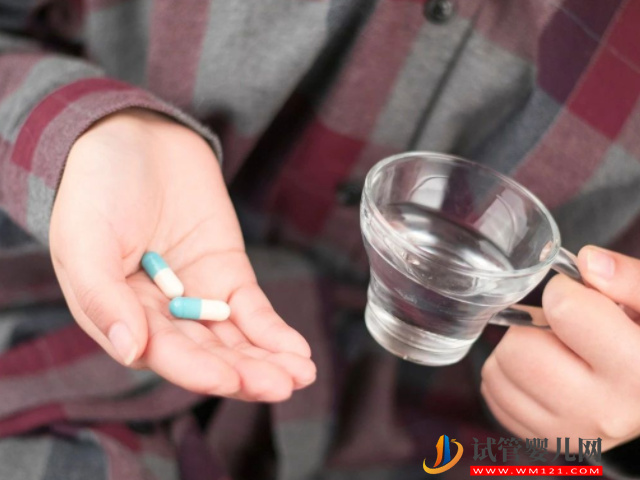 無精癥恢復(fù)生精功能并不困難,吃藥、手術(shù)都能有效解決(圖3) 無精癥恢復(fù)生精功能并不困難,吃藥、手術(shù)都能有效解決(圖3)