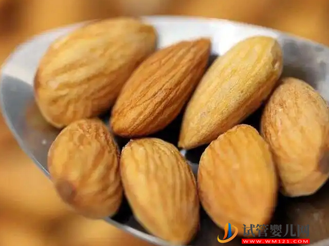 孕期吃苦杏仁對胎兒沒好處，出現死胎、畸形胎常發生(圖1)