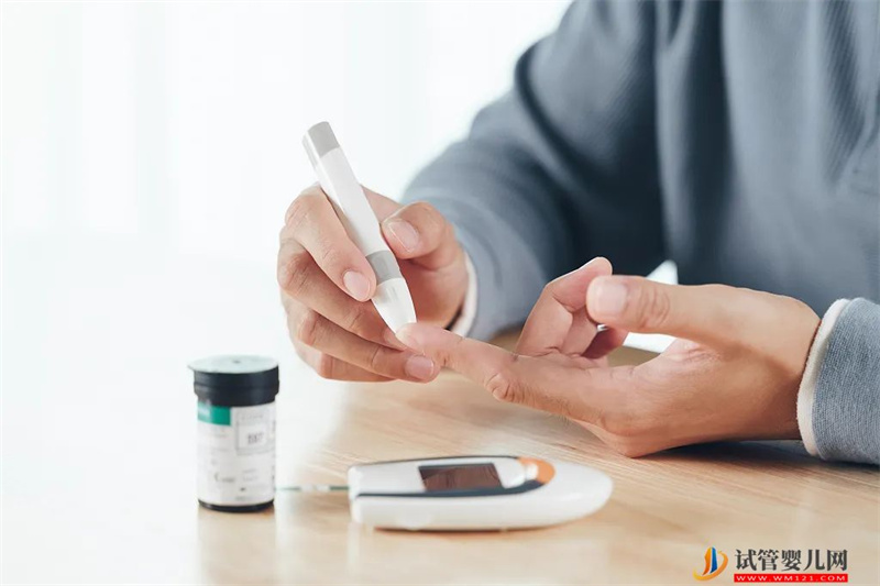 一個流傳800年的養生動作，比散步還簡單！通血管、強骨骼、護腰腎……(圖5)