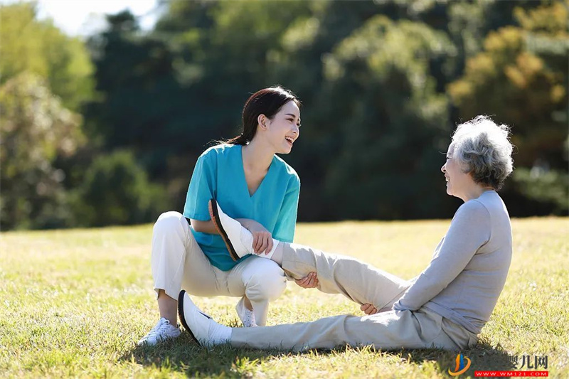 一個流傳800年的養生動作，比散步還簡單！通血管、強骨骼、護腰腎……(圖12)